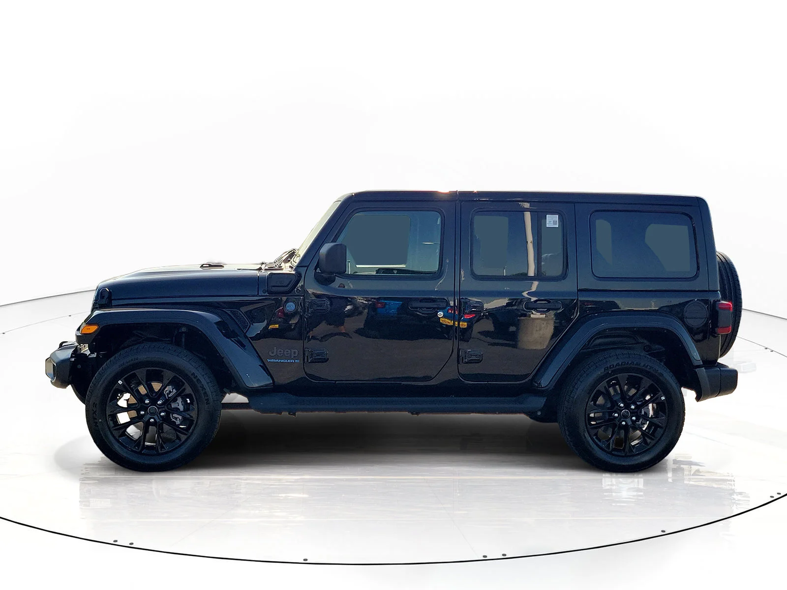 Certified Used 2025 Black Jeep Sahara 4xe image 7