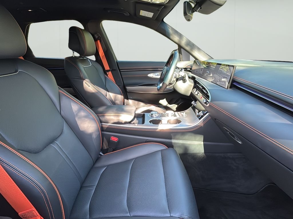 2026 GENESIS GV70 Sport Advanced - Photo 36