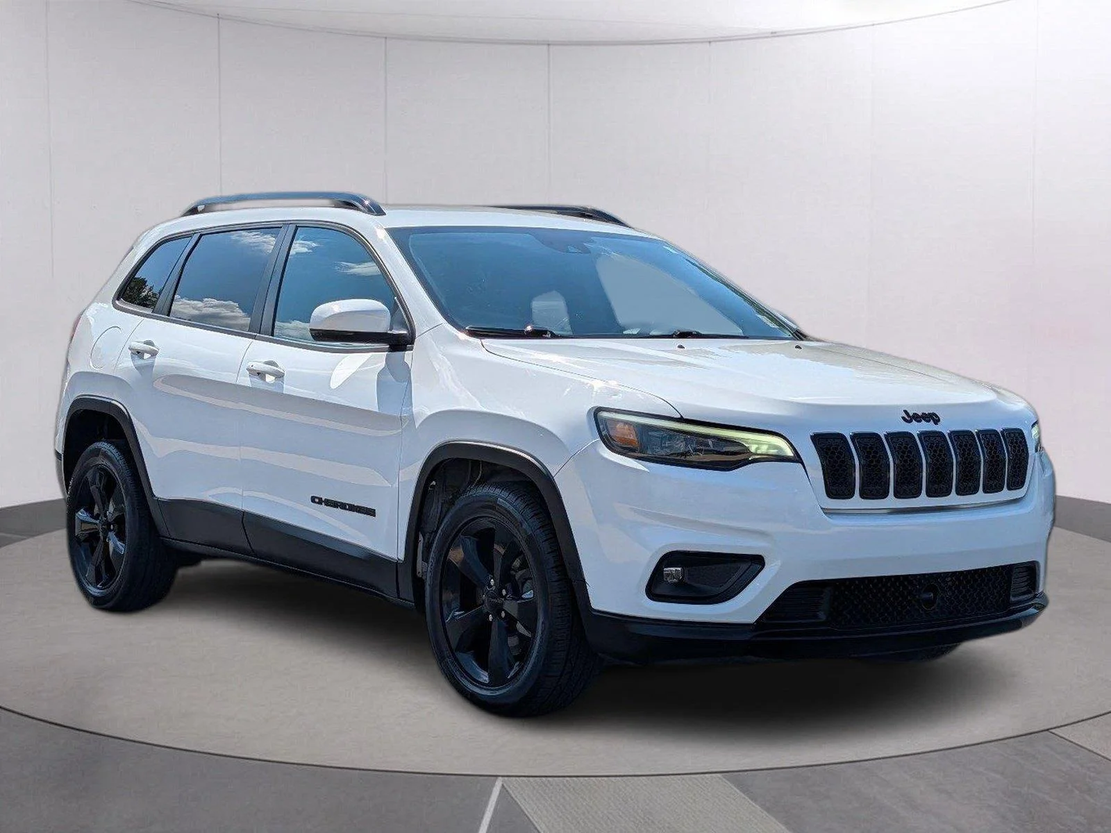Used 2021 Bright White Clearcoat Jeep Altitude image 7
