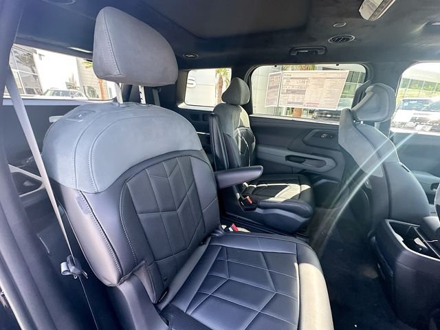 New 2027 Ebony Black Kia X-LINE SX PRESTIGE image 29