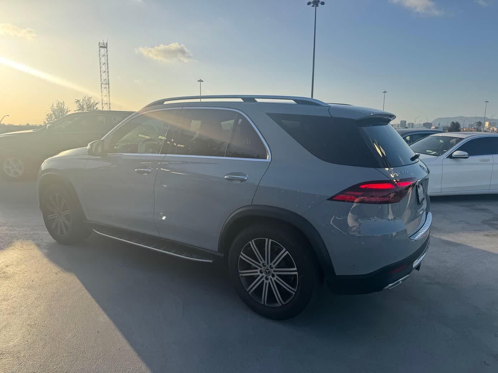 Certified Used 2024 MANUFAKTUR Alpine Grey Mercedes-Benz GLE 350 image 4