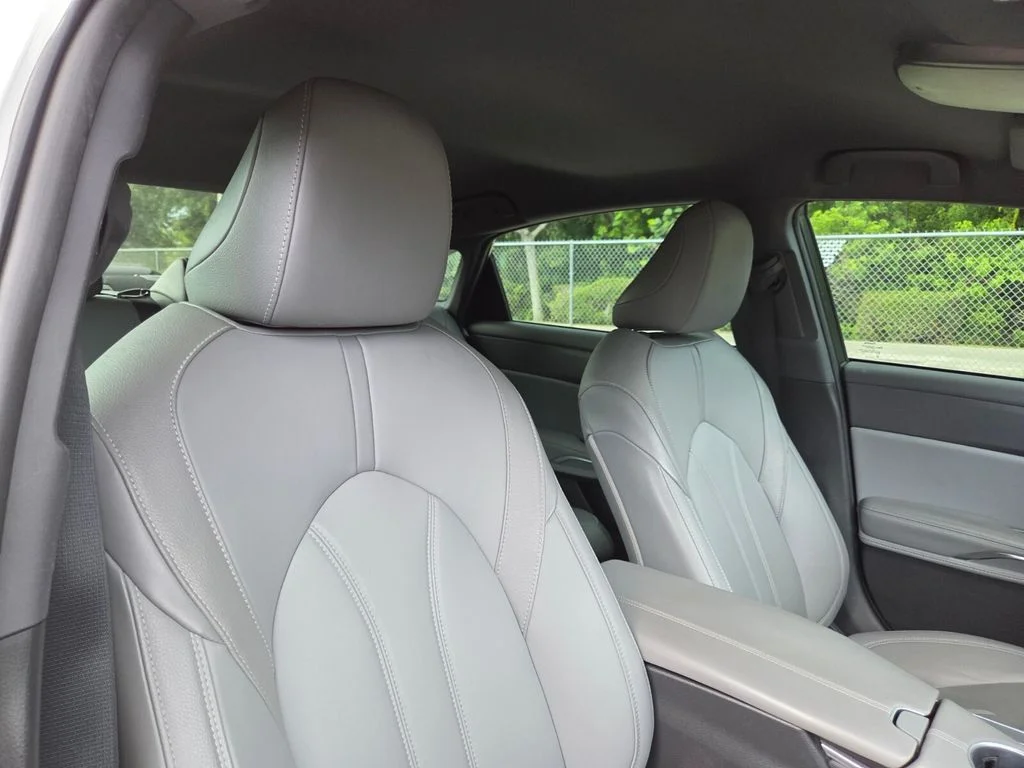 Used 2021 Beige Toyota XLE Plus image 15