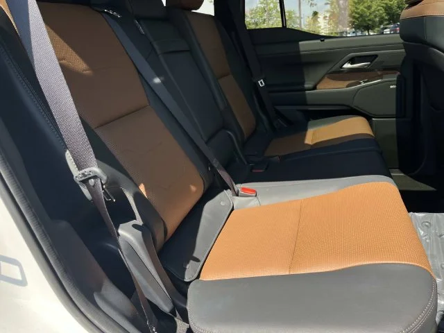 Certified Used 2026 EMINENT WHITE PEARL Lexus 550 Luxury+ image 26