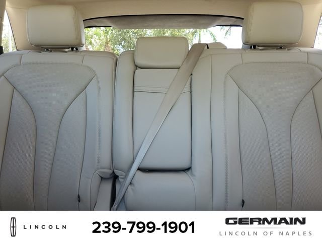 Used 2020 White Lincoln Reserve image 31