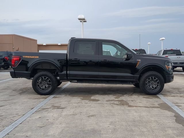 New 2026 Agate Black Metallic Ford Tremor® image 105