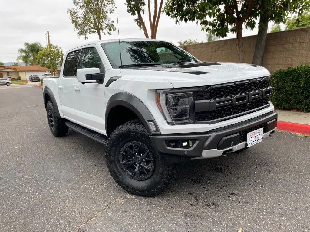 2023 Ford F-150 Raptor 4x4 SuperCrew 5-1/2 Box's photo