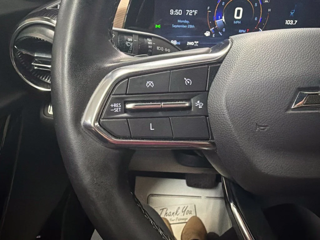 Used 2025 Red Chevrolet ACTIV image 21