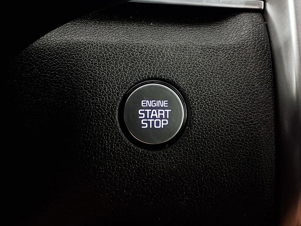 Used 2023 Black Kia X-Line EX image 18