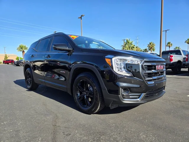 2023 GMC Terrain AT4