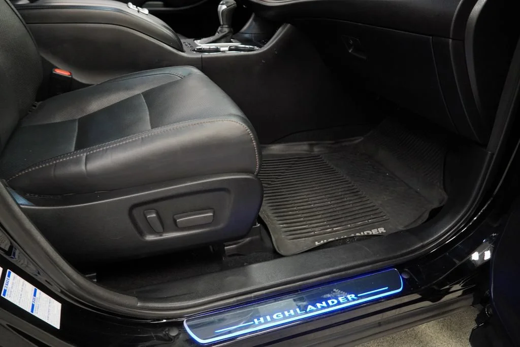 Used 2018 Black Toyota Limited image 50
