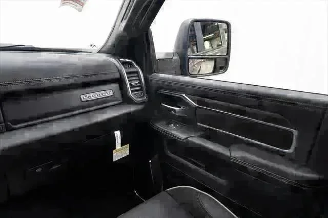 New 2026 Ceramic Gray Clear-Coat Exterior Paint RAM LARAMIE image 11