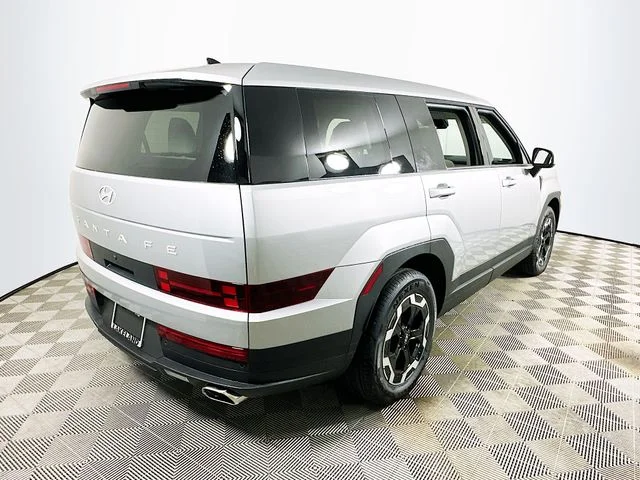 New 2026 Silver Hyundai SE image 3