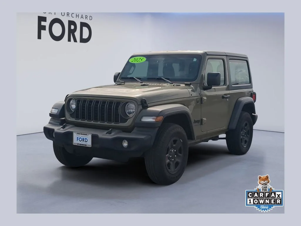 2025 Jeep Wrangler Sport's photo