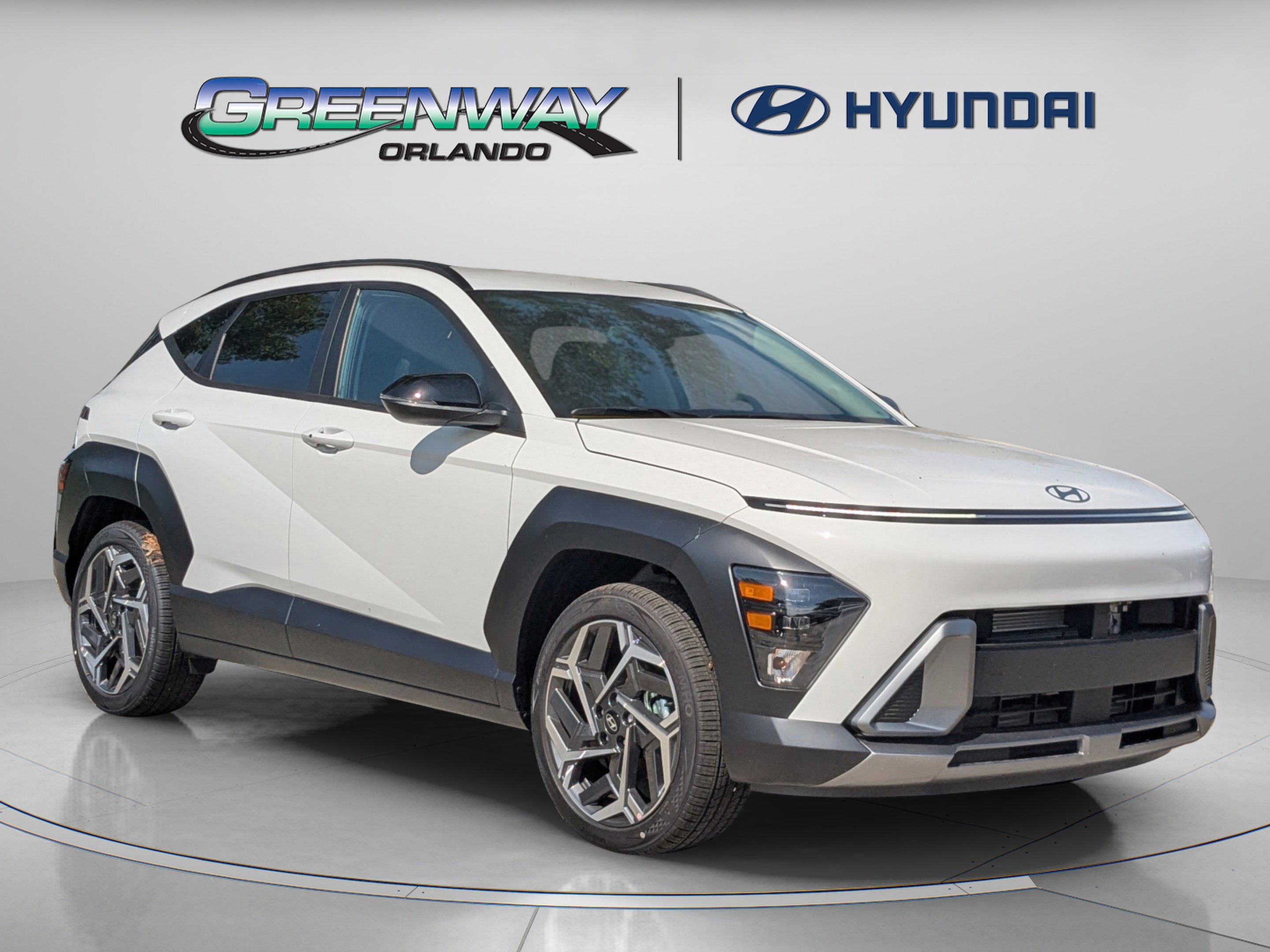 New 2026 Atlas White Hyundai SEL Premium FWD image 2