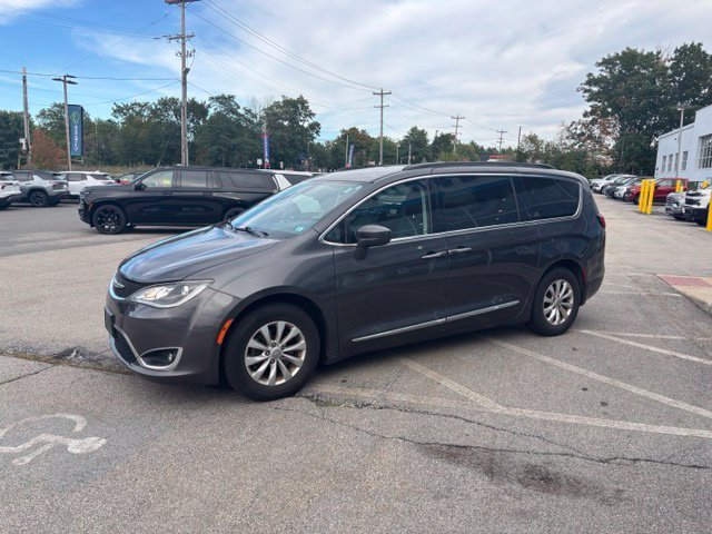 2017 Chrysler Pacifica Touring-L - Photo 13