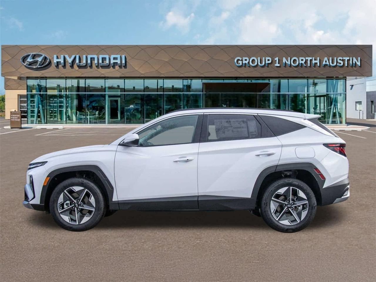 New 2026 Creamy White Pearl Hyundai SEL AWD image 4
