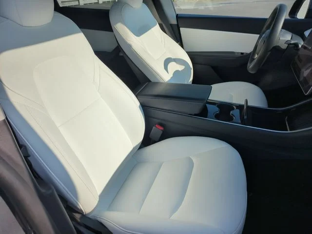 Used 2021 Gray Tesla Long Range image 33