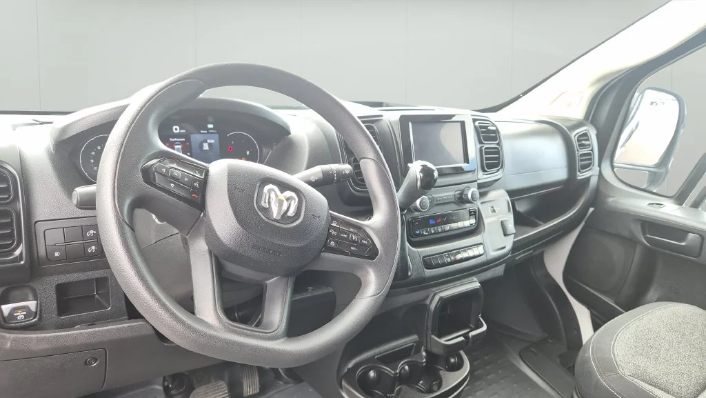 Used 2025 White Ram Base image 11