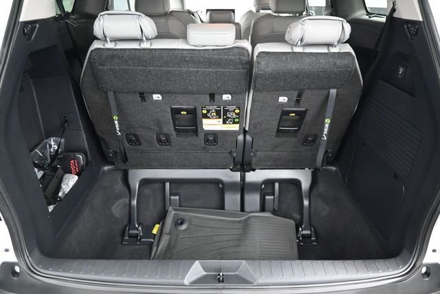 Used 2026 Beige Toyota XLE image 9