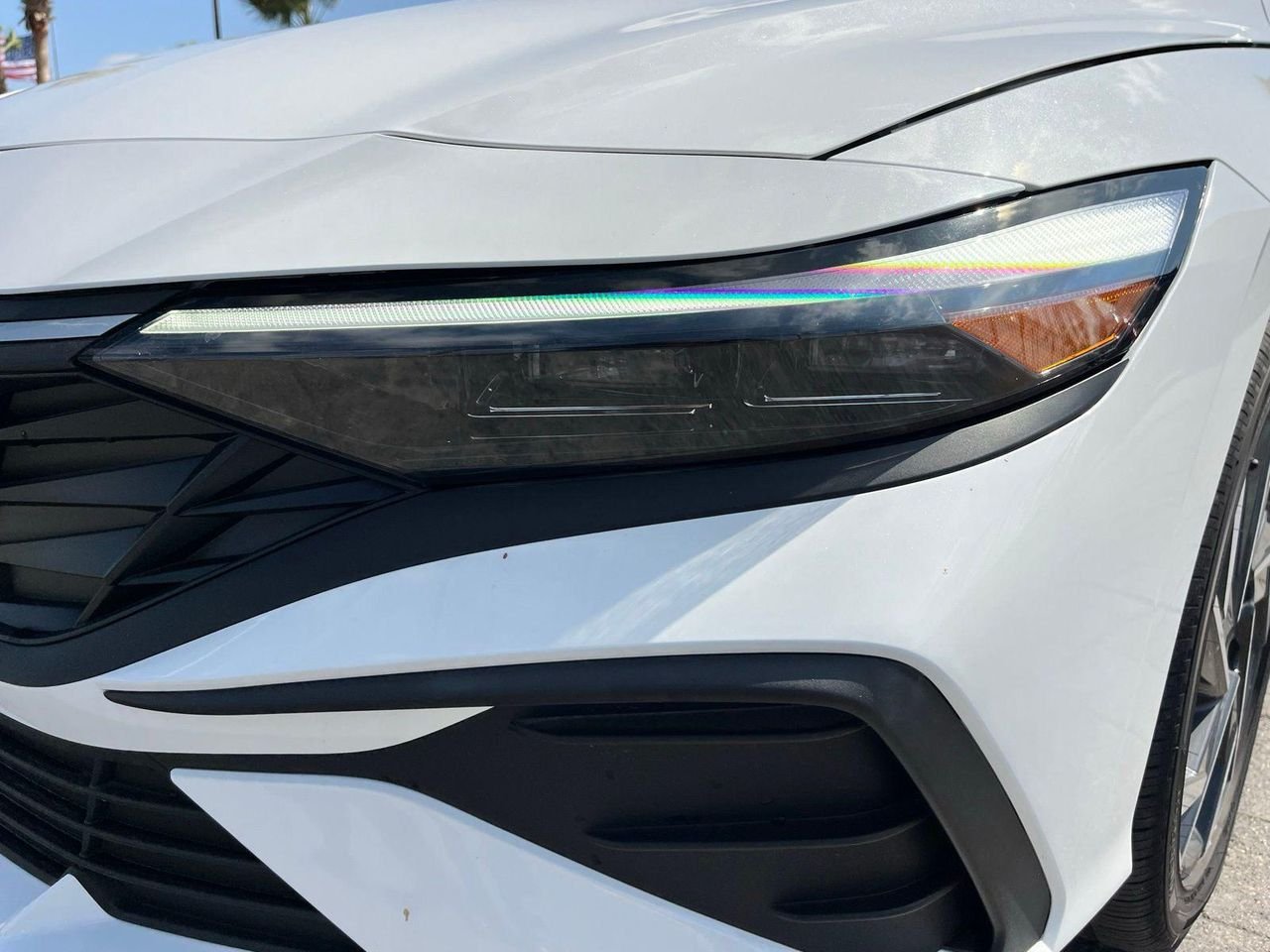 New 2025 White Hyundai SEL Sport image 13