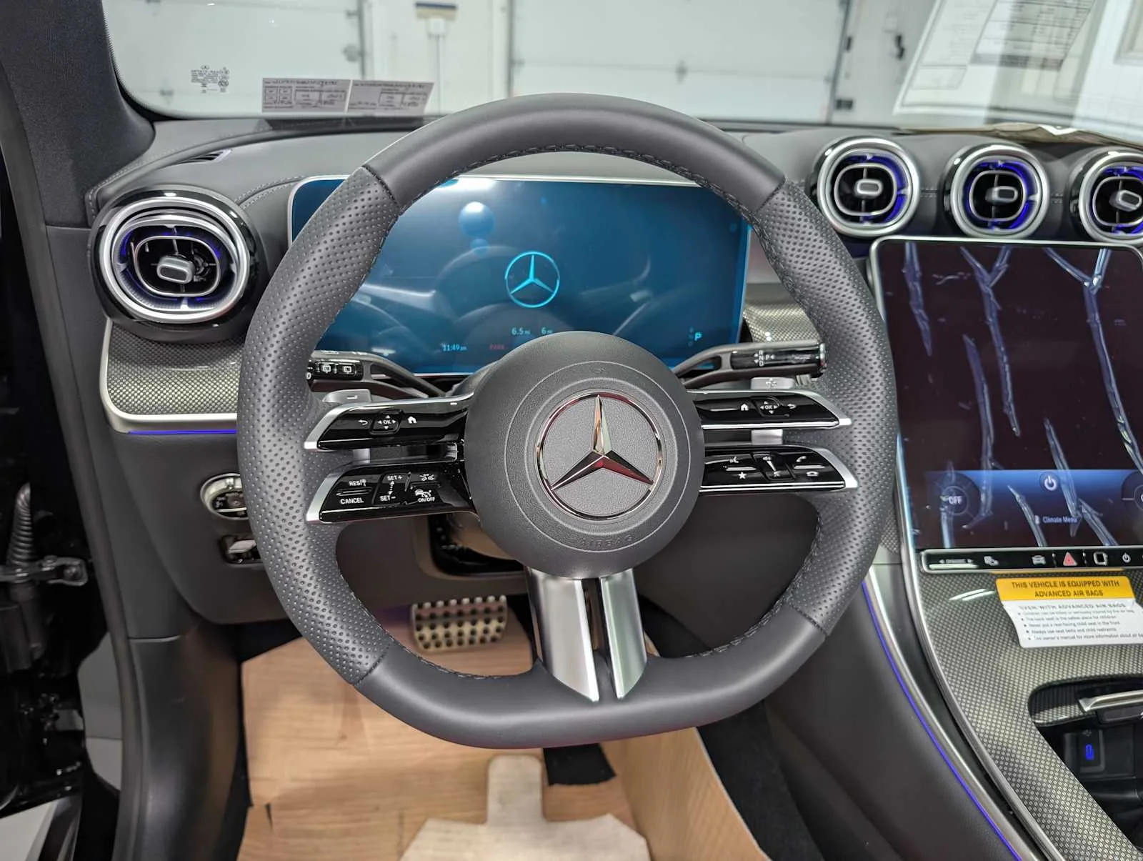 New 2026  Mercedes-Benz GLC 300 image 32