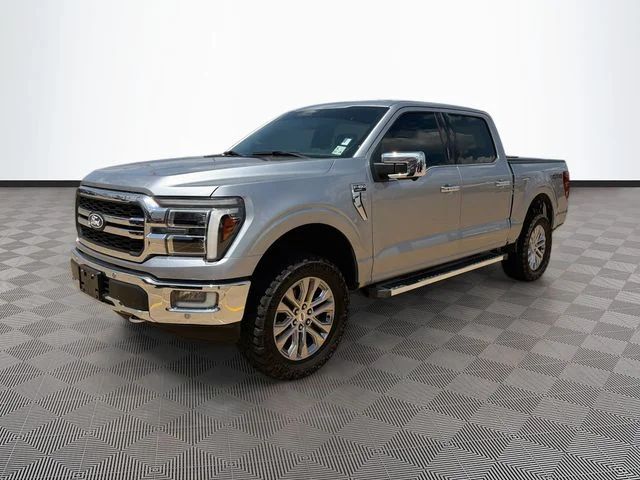Used 2024 Silver Ford Lariat image 3