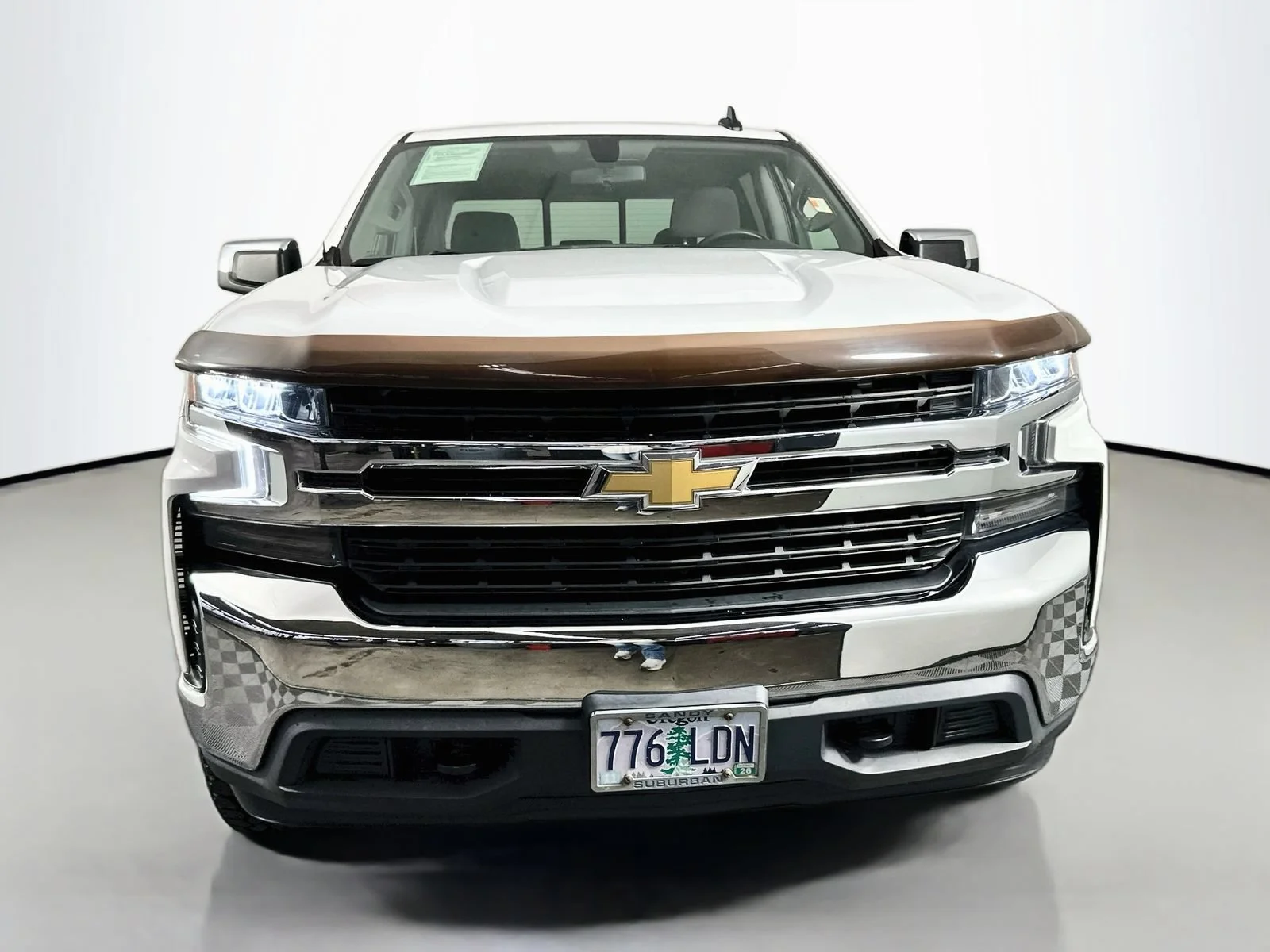 Used 2019 SUMMIT WHITE Chevrolet LT image 2