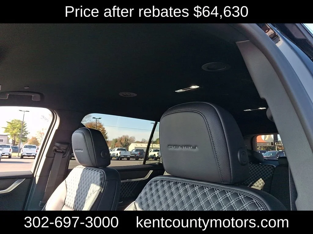 2026 GMC Acadia Denali - Photo 15