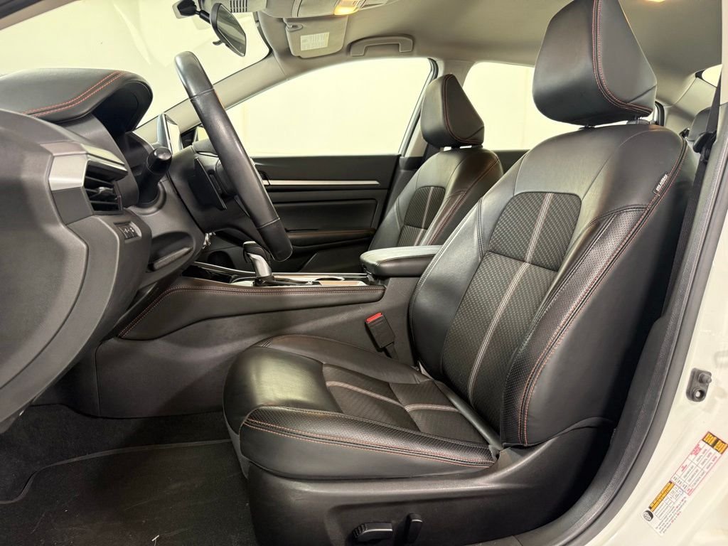2024 Nissan Altima SR - Photo 10