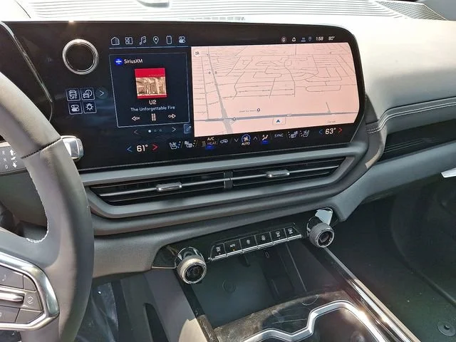 2025 Chevrolet Silverado EV LT - Photo 16