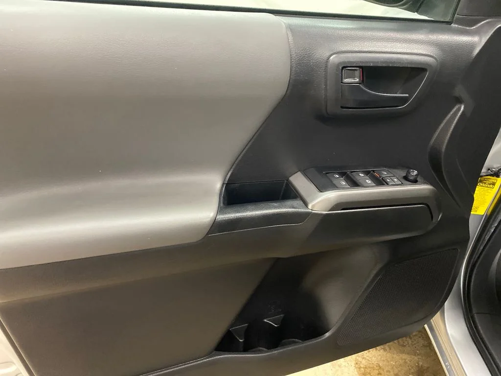 Used 2023 Silver Toyota SR5 image 12