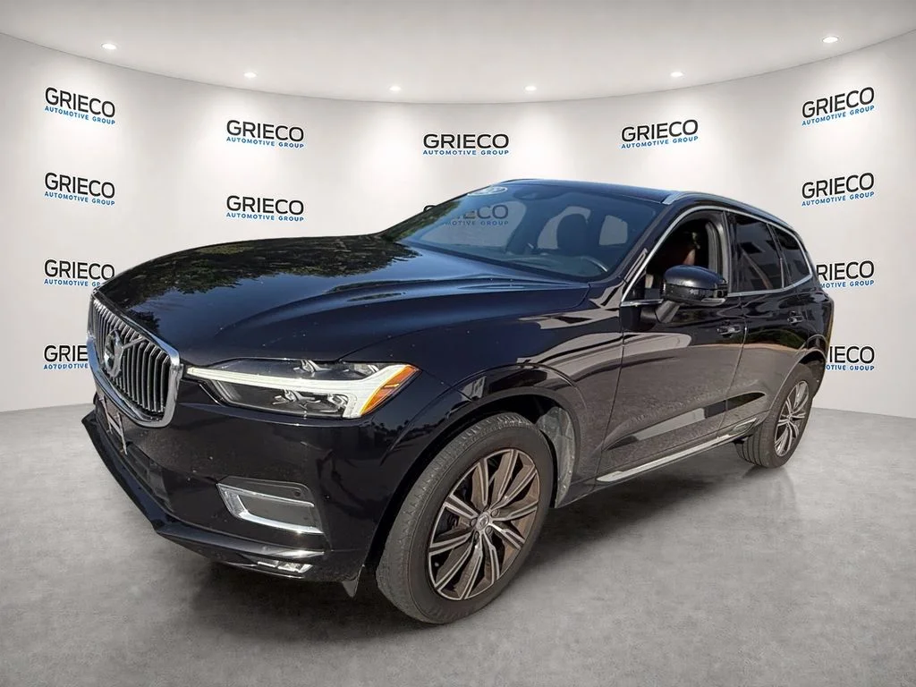 Used 2021 Onyx Black Metallic Volvo T6 Inscription image 3