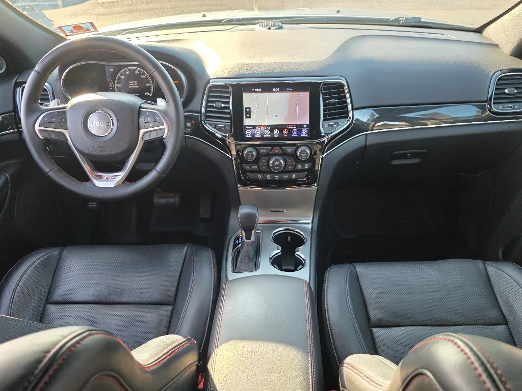 Used 2020 Billet Silver Metallic Clear Coat Jeep Trailhawk image 2
