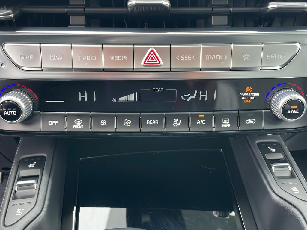 Used 2023 Black Kia SX-Prestige X-Pro image 30