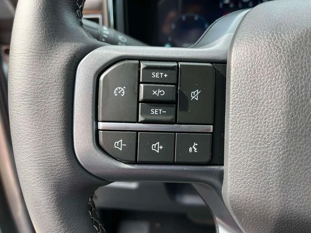 New 2027 Iconic Silver Metallic Ford F-250® Lariat® image 24