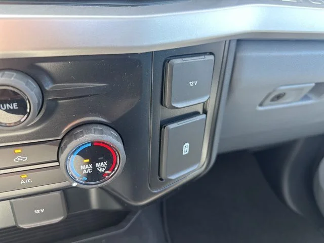 2025 Ford F-350 Super Duty XL - Photo 34