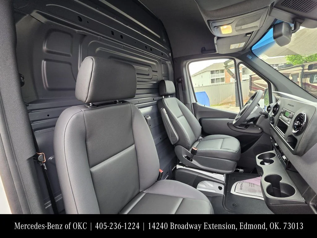 New 2026 Arctic White Mercedes-Benz Cargo 144 WB image 14