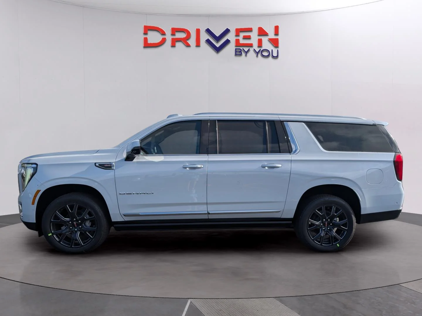 New 2026 Glacier White Tricoat GMC Denali image 2