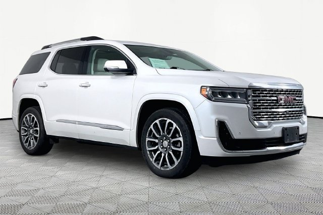 Used 2020 White GMC Denali image 2