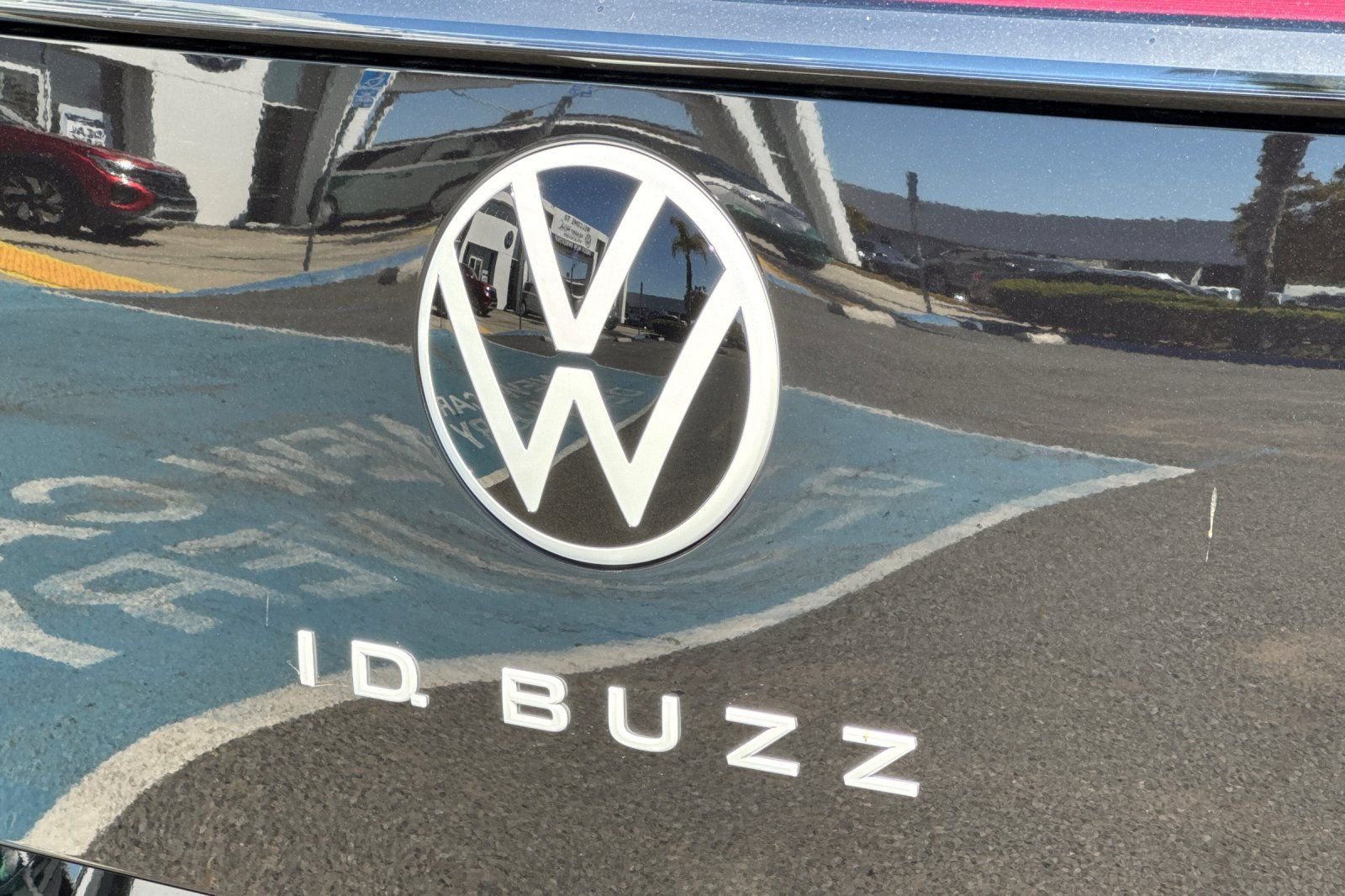 2025 Volkswagen ID. Buzz PRO S - Photo 28