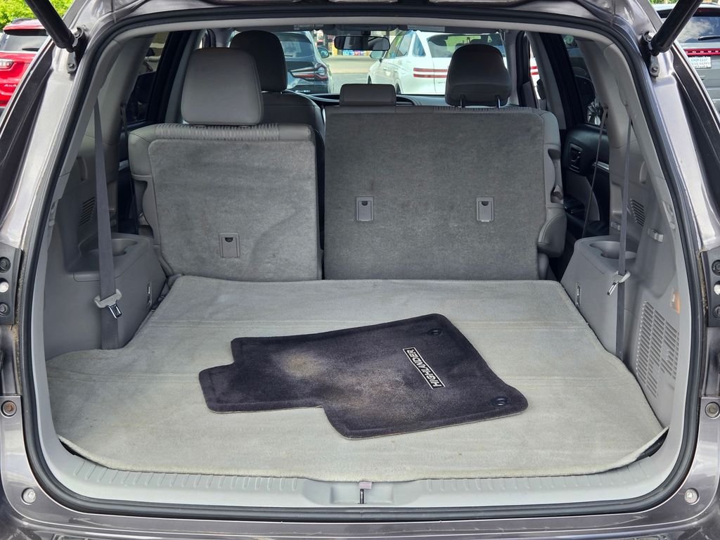 2015 Toyota Highlander LE Plus - Photo 24