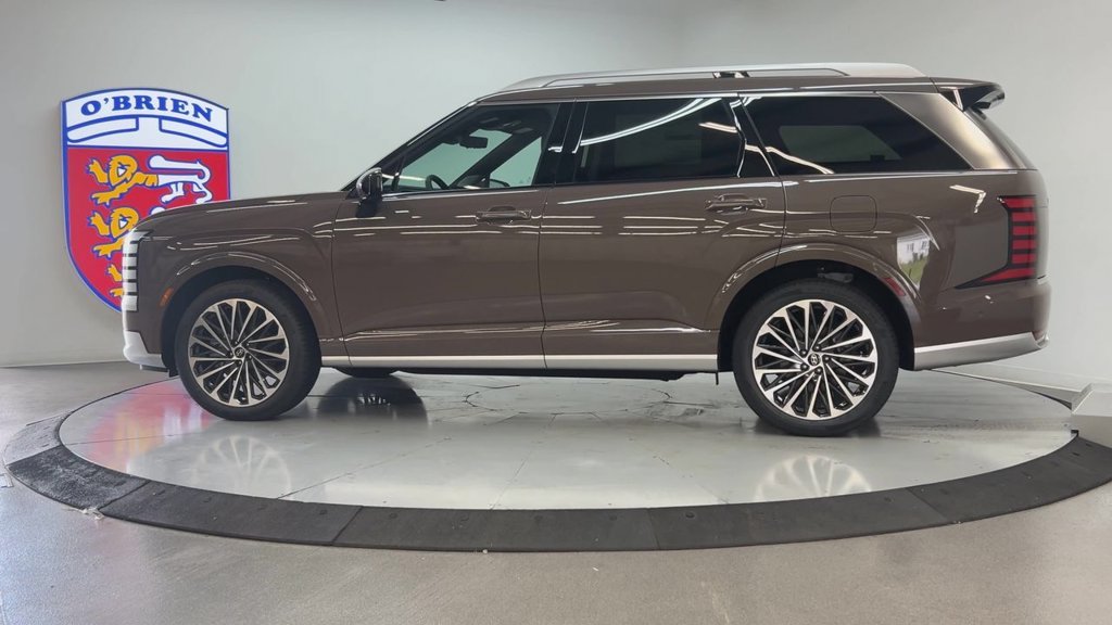 New 2026 Pearl Hyundai Calligraphy FWD image 4