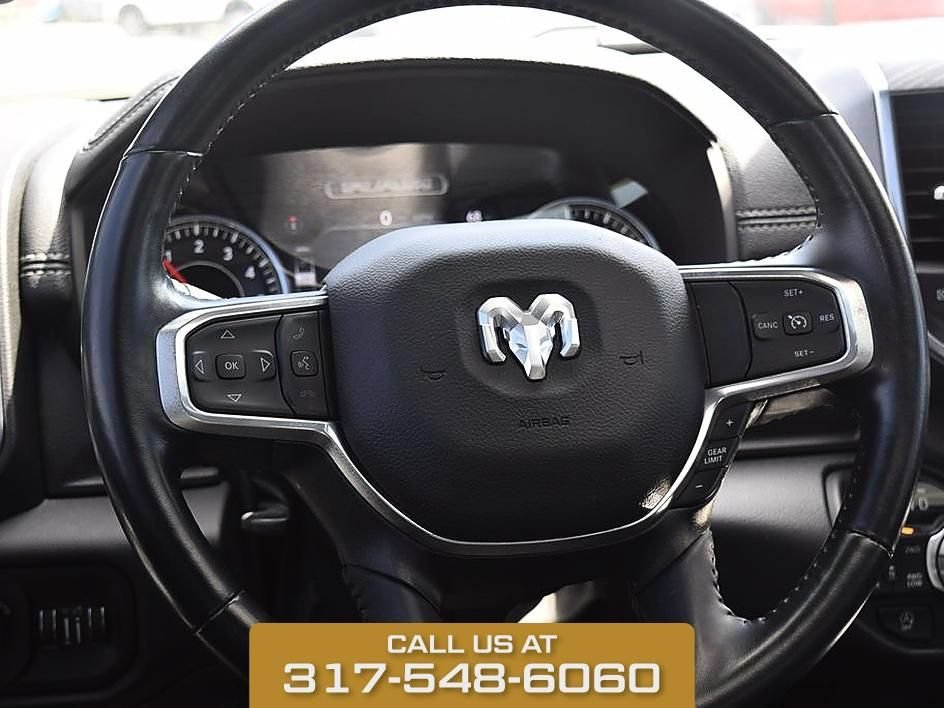Used 2023 Billet Silver Met Ram Laramie image 10