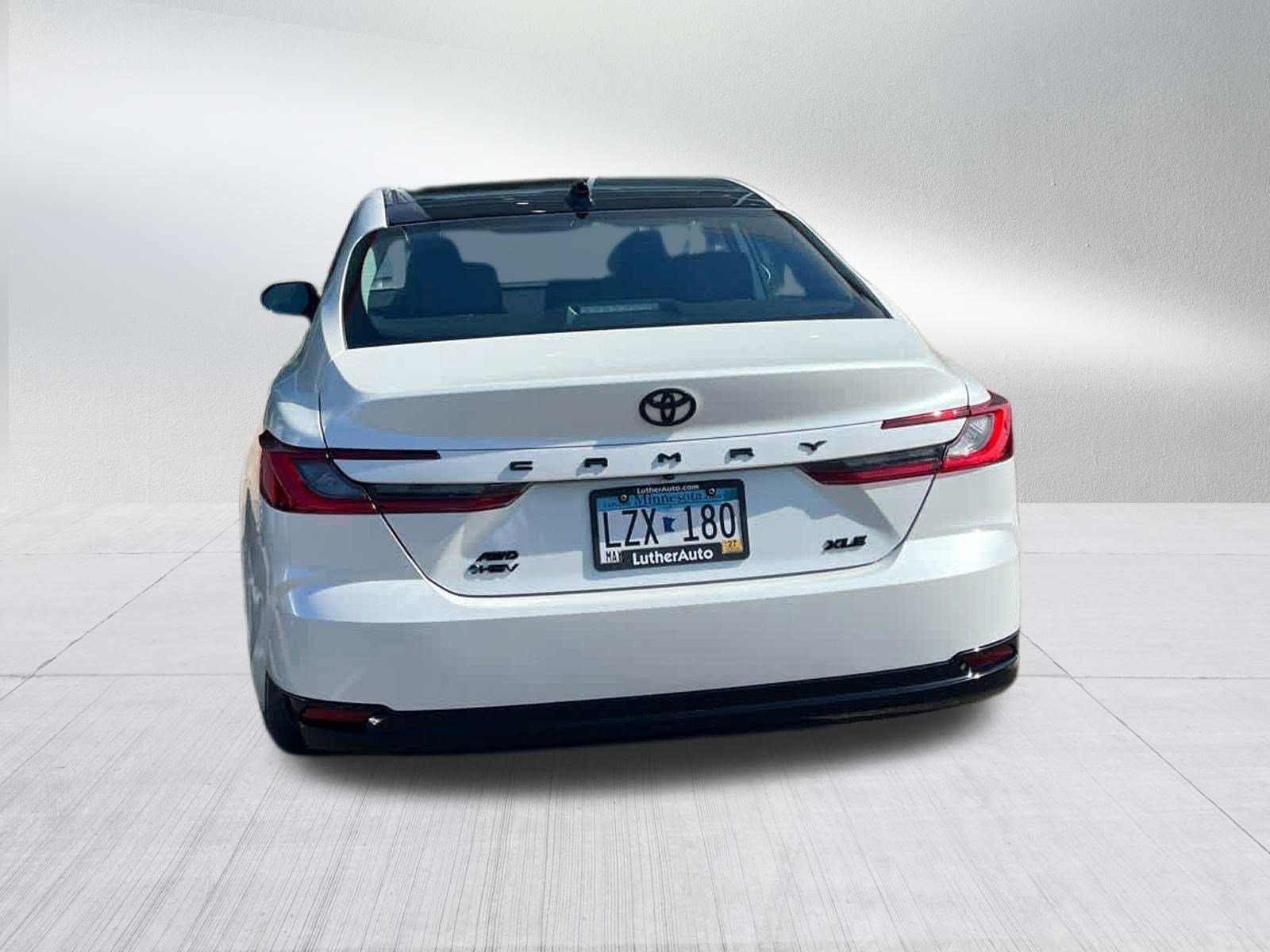 Certified Used 2025 Wind Chill Pearl Toyota XLE image 5