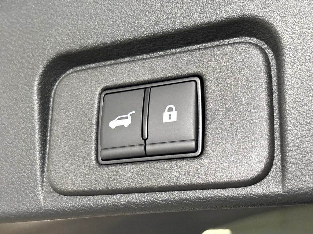 2026 Nissan Rogue SV - Photo 15