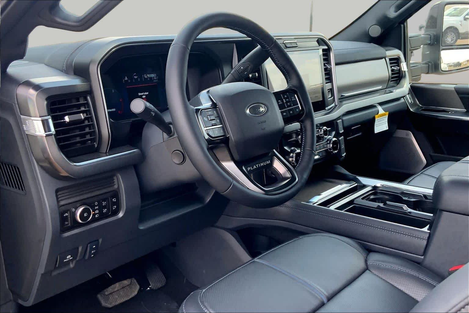 New 2026 Star White Metallic Tri-Coat Ford F-350® Platinum® image 8