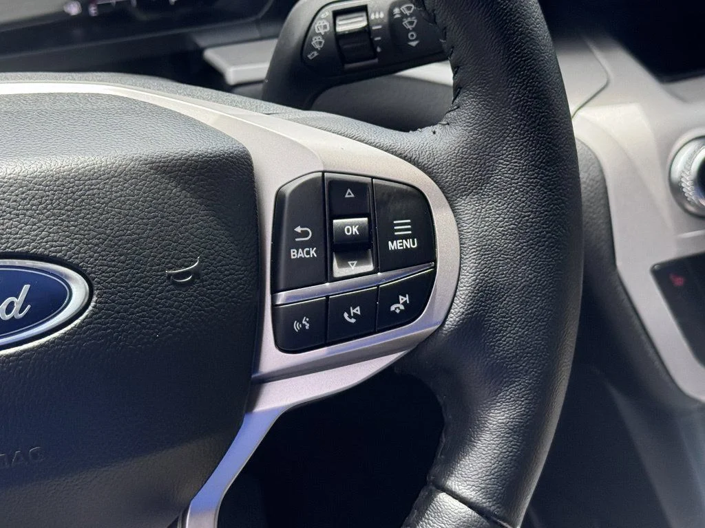 Used 2023 Blue Ford XLT image 18