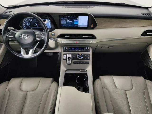 Used 2022 Gray Hyundai Calligraphy image 18