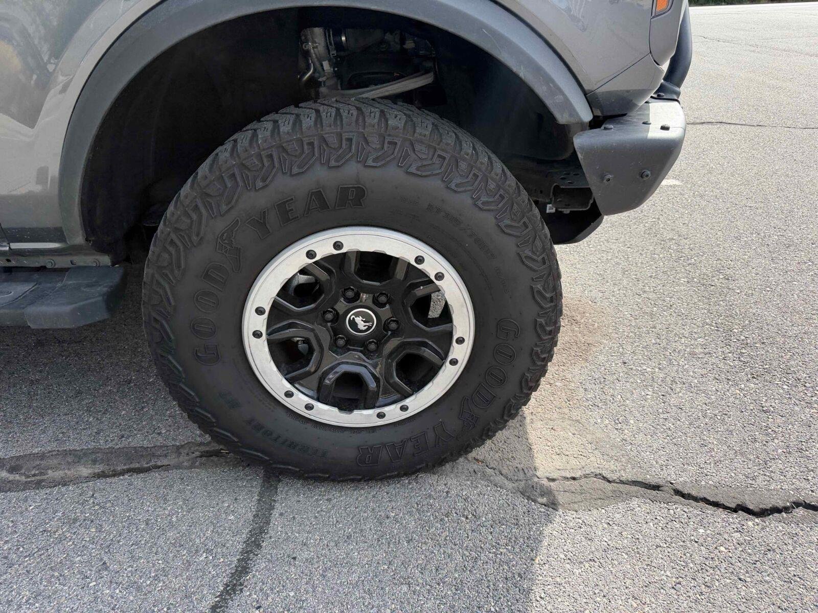 2023 Ford Bronco 2-Door Big Bend - Photo 6