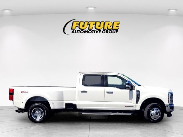 Used 2026 White Ford Lariat image 3